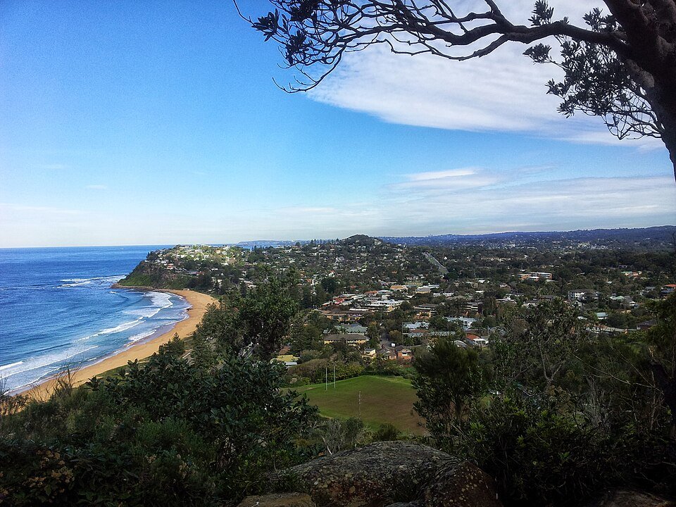 Coastal Clear Windows — professional window cleaning in Bilgola Plateau, Sydney’s Northern Beaches