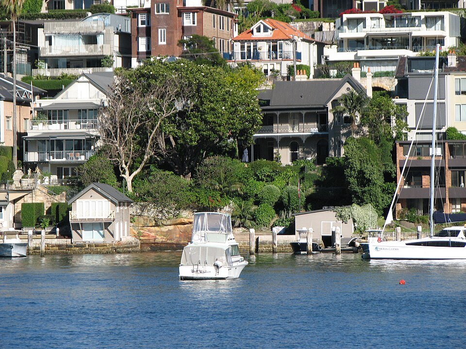 Coastal Clear Windows — professional window cleaning in McMahons Point, Sydney’s Northern Beaches